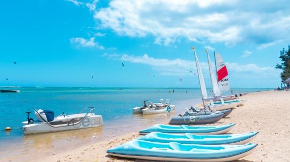 Plan your coastal day in Bel Ombre